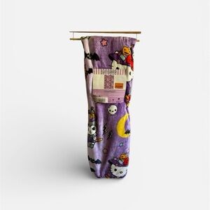 Hello Kitty & Kuromi Throw Blanket 50x70 Halloween NWT**